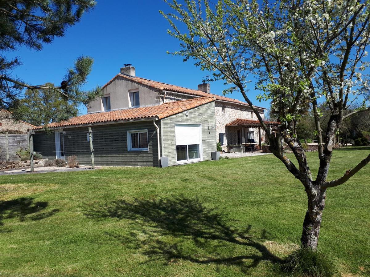 Apartament Chez Dominique Et Bruno A 20 Mm Du Puydufou Bazoges-en-Paillers Zewnętrze zdjęcie